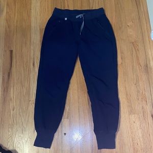 Figs XS scrub joggers!